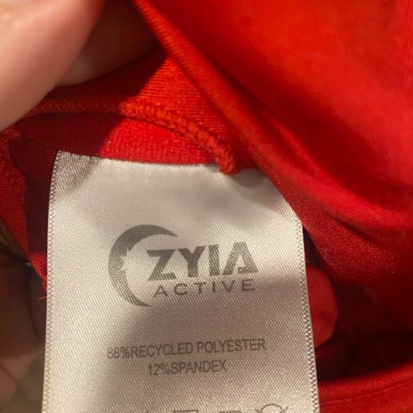 Red Zyia bomber bra - Picture 4 of 5